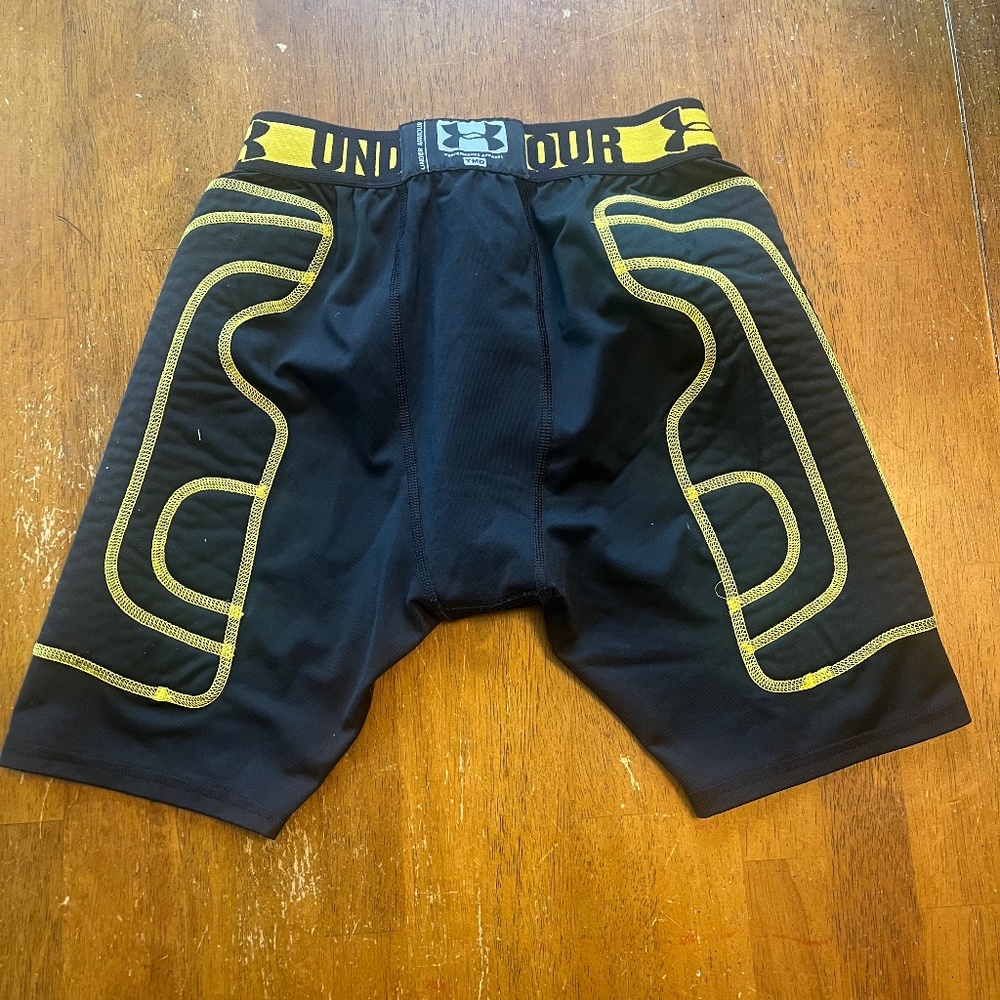 Youth Sliders - Fitted (Under Armour)